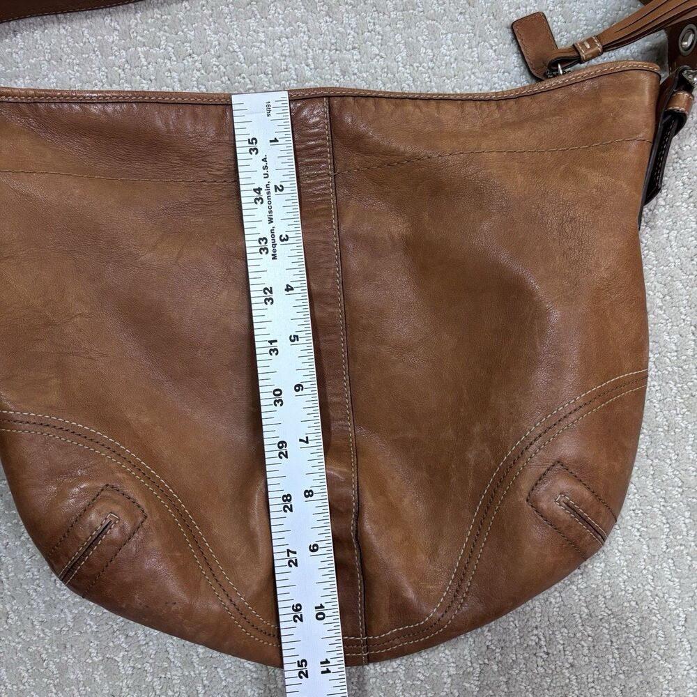 Vintage 2006 Coach Soho Hobo Brown Leather Shoulder Bag Purse Tassel F08A03 - Picture 5 of 13